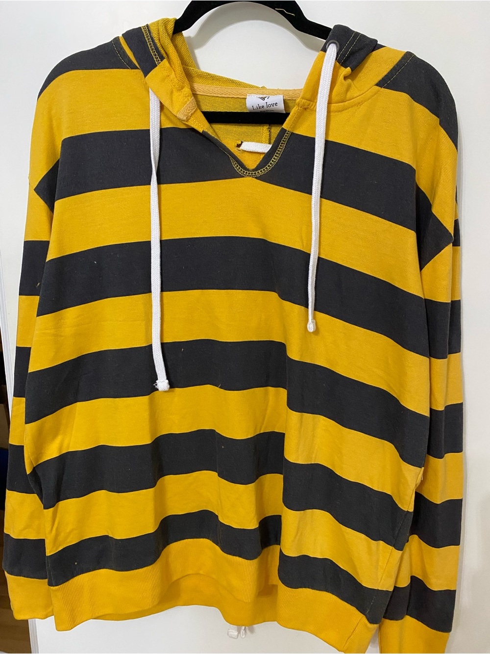 Women’s Black and Maize Striped Hoodie Size M
